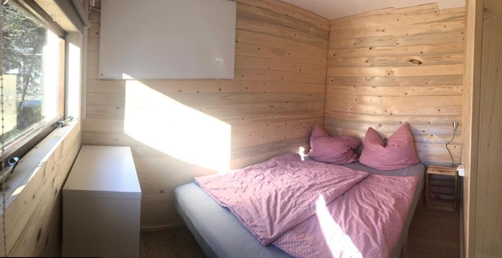 Campsite Mountainview Lodge: Alpine With Pool And Sauna Access *