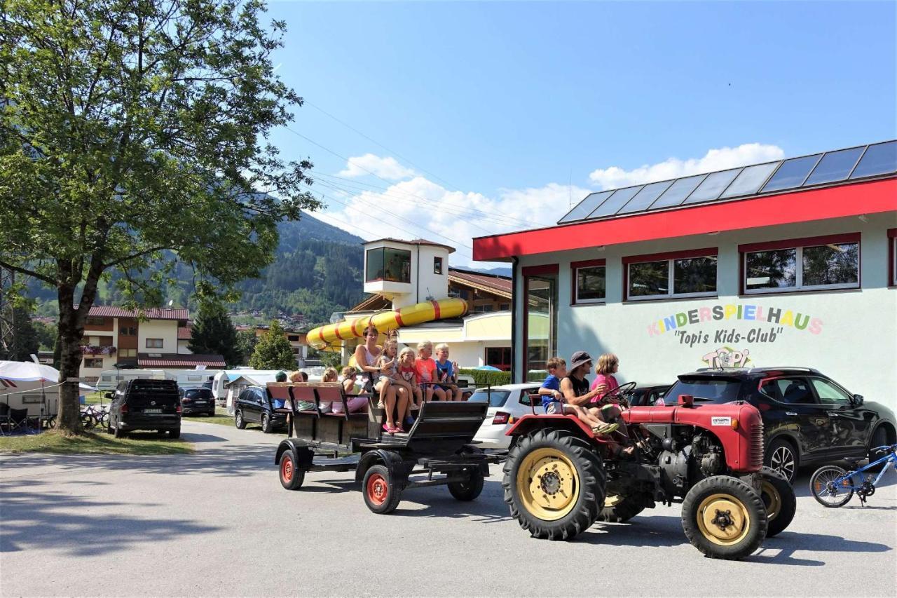 Mountainview Lodge: Alpine With Pool And Sauna Access Campsite *